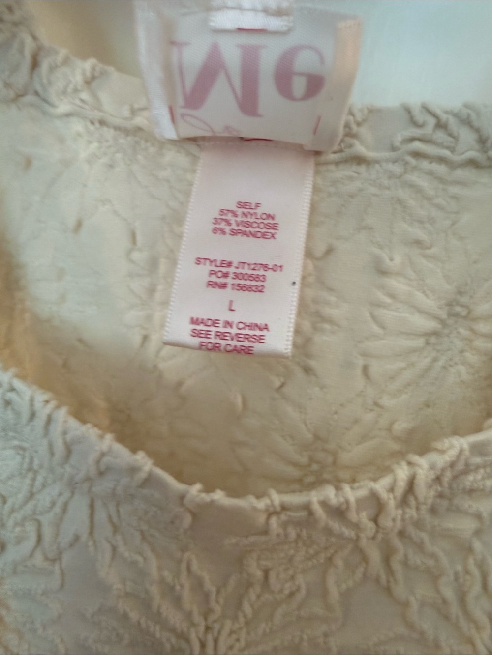 So Me Cream Floral Embroidered Jacquard Seamless Square Neck Tank Top Wide Strap - Picture 7 of 12
